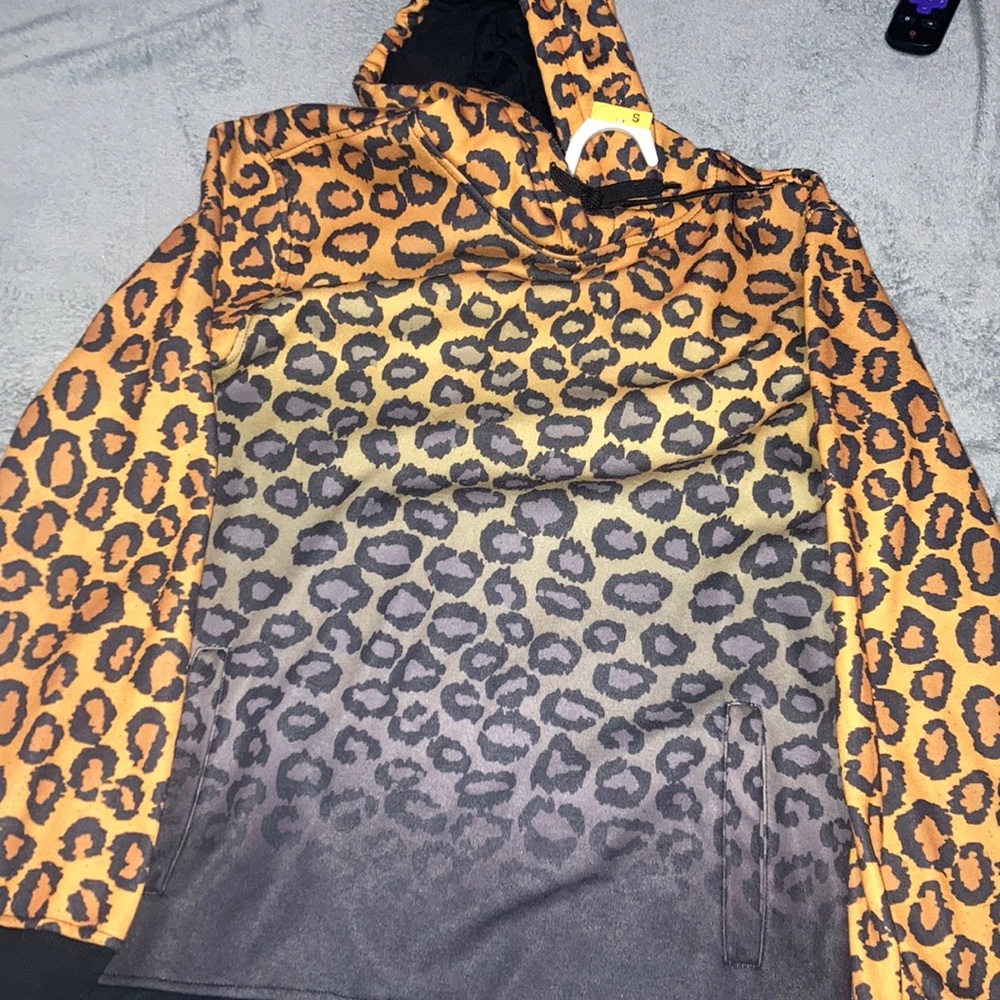 Leopard cheetah print men medium hoodie pockets animal